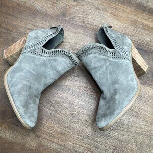 Vince Camuto‎ Ankle Boots Bootie Women's size 9 Gray Heel Leather